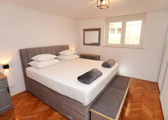 公寓 My Dalmatia - M With Free Parking And Roof Terrace