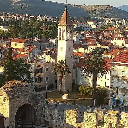 My Dalmatia - M With Free Parking And Roof Terrace Trogir