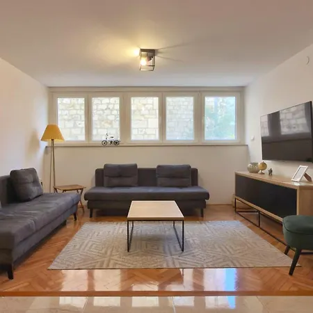 My Dalmatia - M With Free Parking And Roof Terrace Apartman