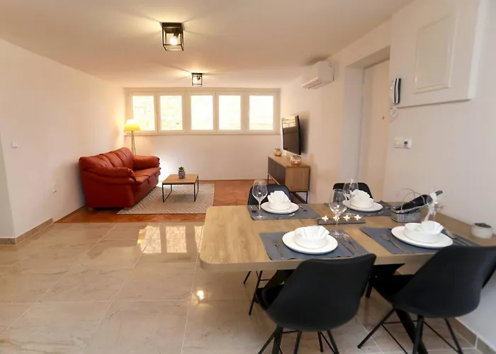 My Dalmatia - M With Free Parking And Roof Terrace