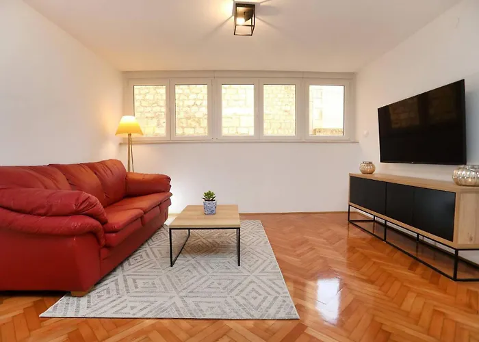 My Dalmatia - M With Free Parking And Roof Terrace *