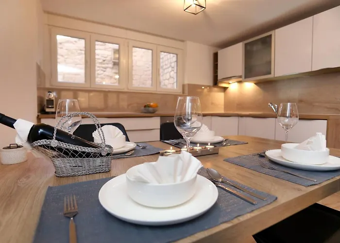 My Dalmatia - M With Free Parking And Roof Terrace * Trogir