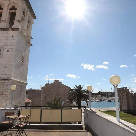 My Dalmatia - M With Free Parking And Roof Terrace Trogir